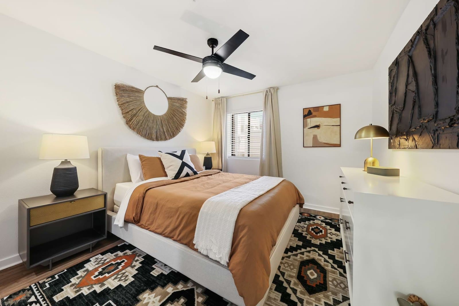 Cortland Scottsdale Mountain