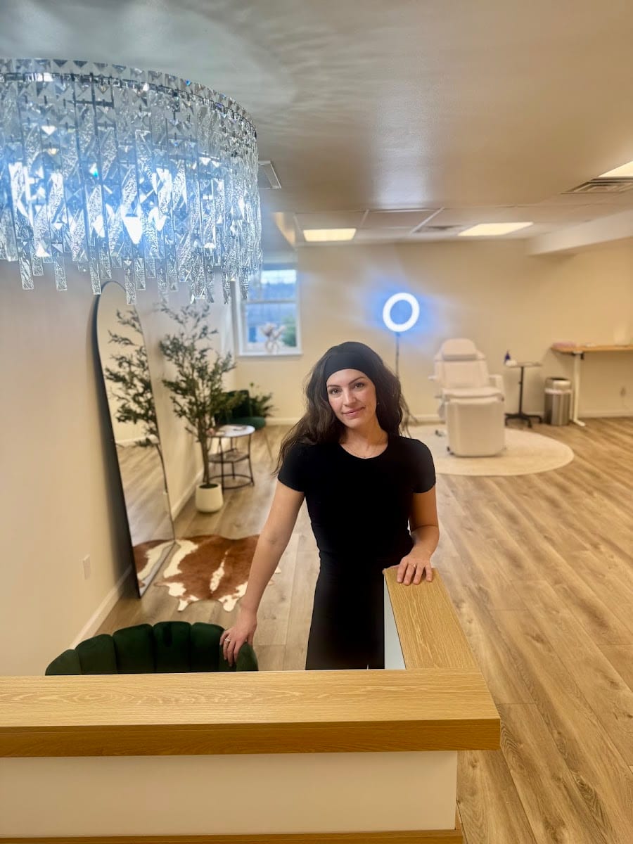 Derma Lounge