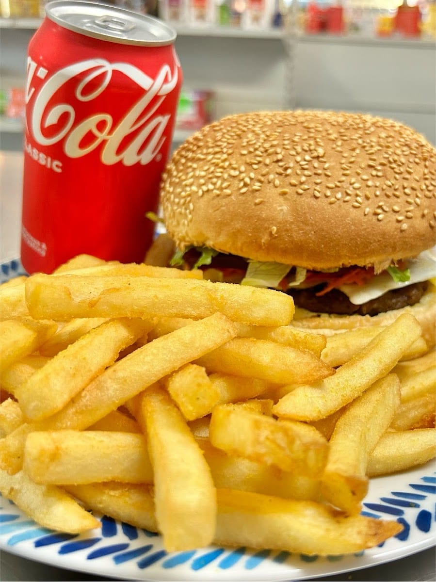 Milton Street Mini Mart & Takeaway, photo 3