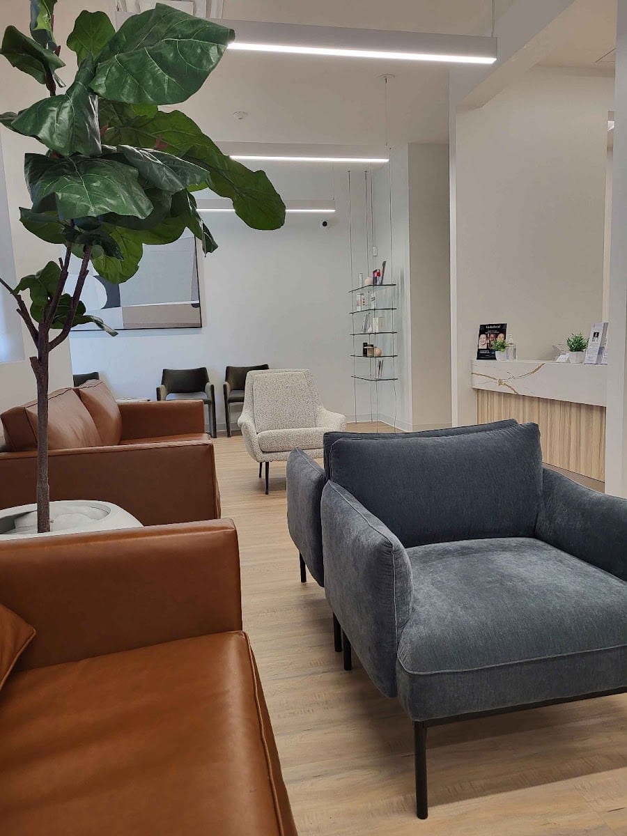 Signature Dermatology and Aesthetics, photo 3