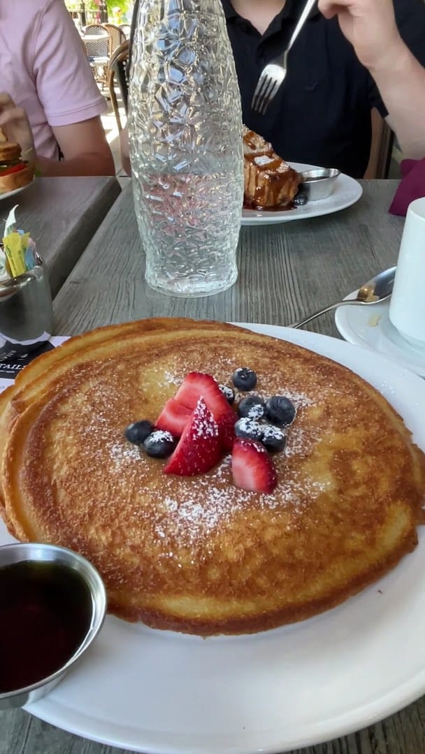 Morrissey's Lounge & Bistro, photo 2