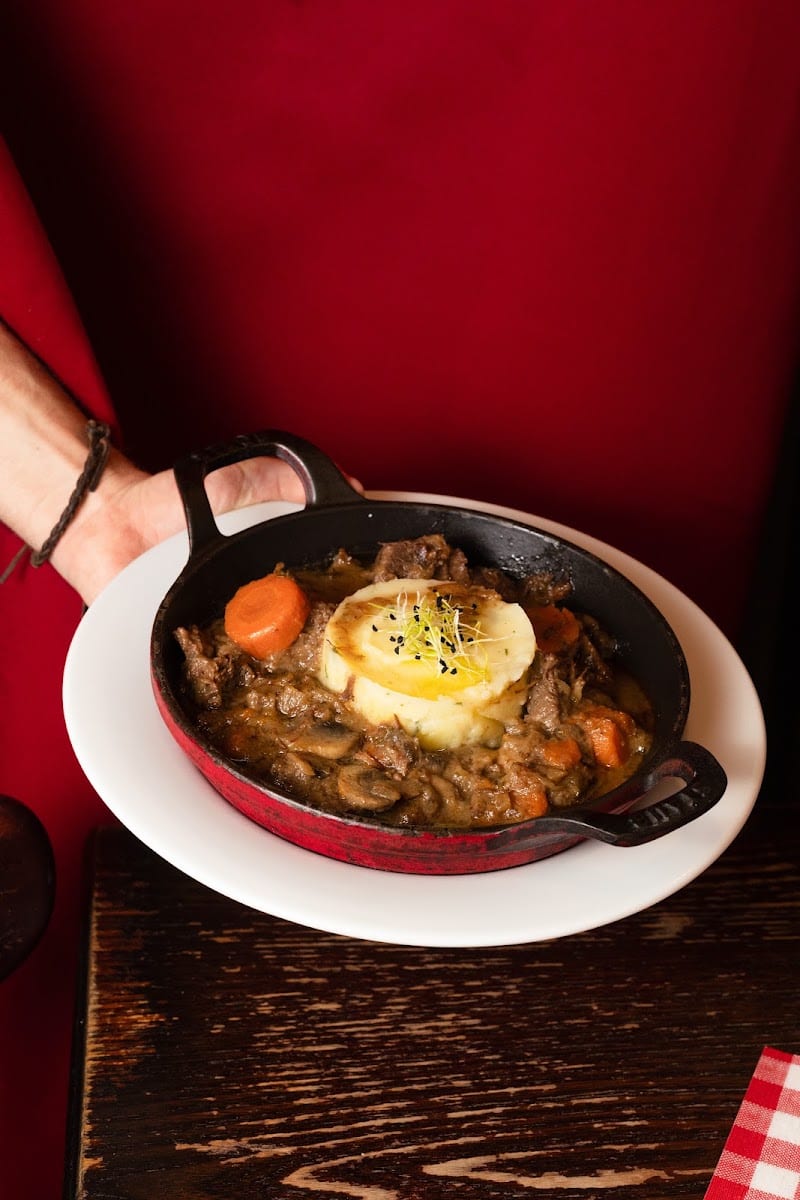 Bistrot L'Estrapade – Bœuf Bourguignon & Cuisine Traditionnelle Française, photo 4