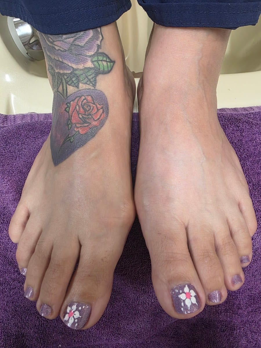 Nails and Waxing by Vy