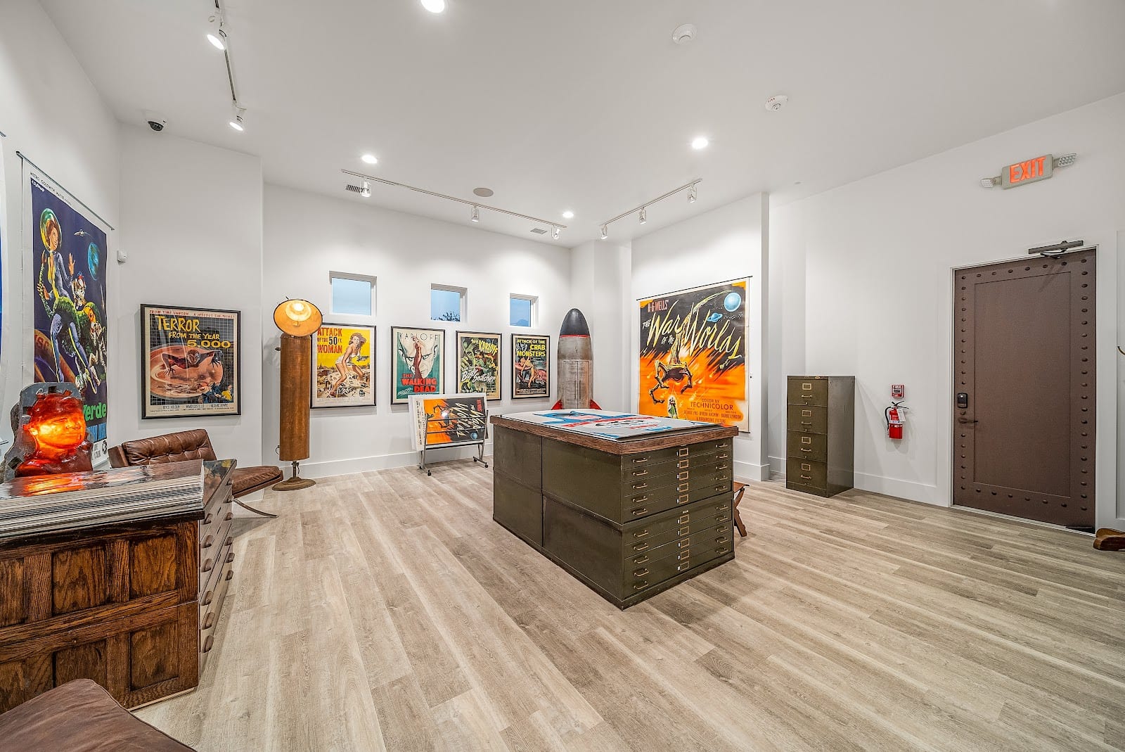 Galactic Gallery, photo 2