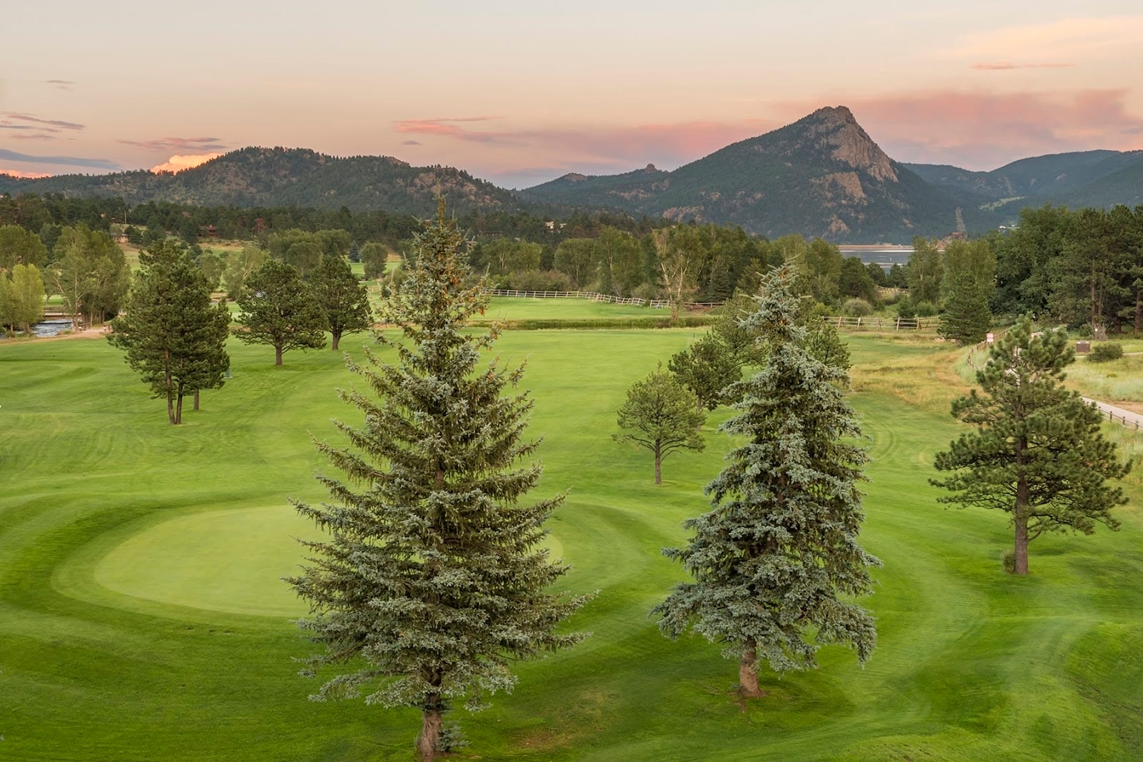 Lake Estes 9-Hole Golf Course