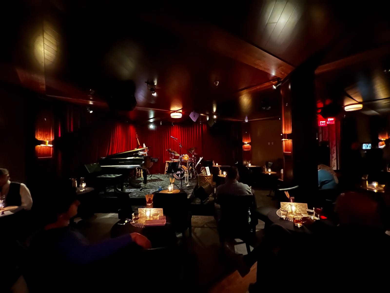 Mr. Tipple's Jazz Club, photo 4