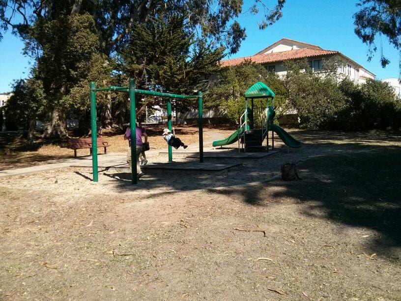 Rolph Nicol Jr. Playground, photo 3