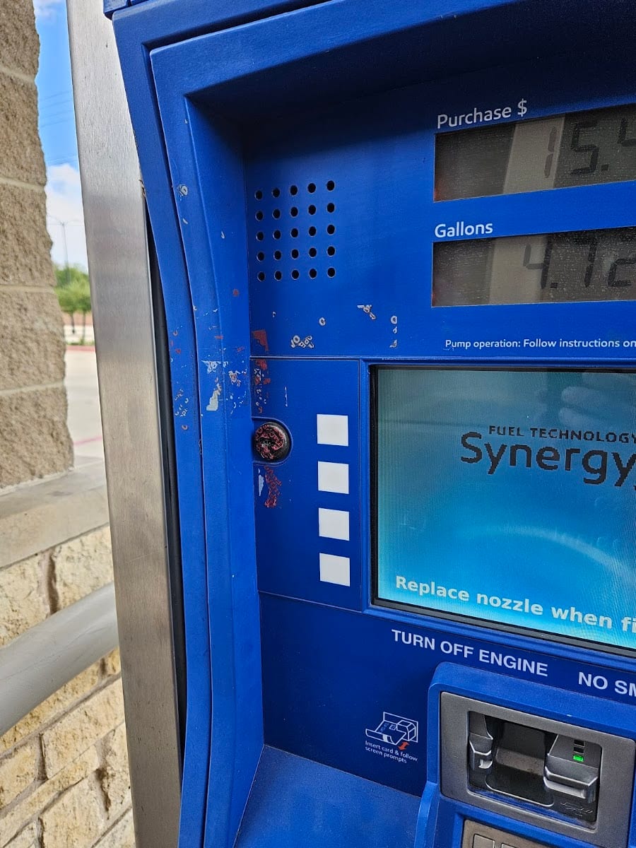 Exxon, photo 2