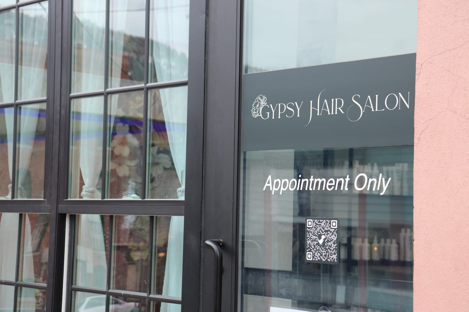 Gypsy Hair Salon, photo 4