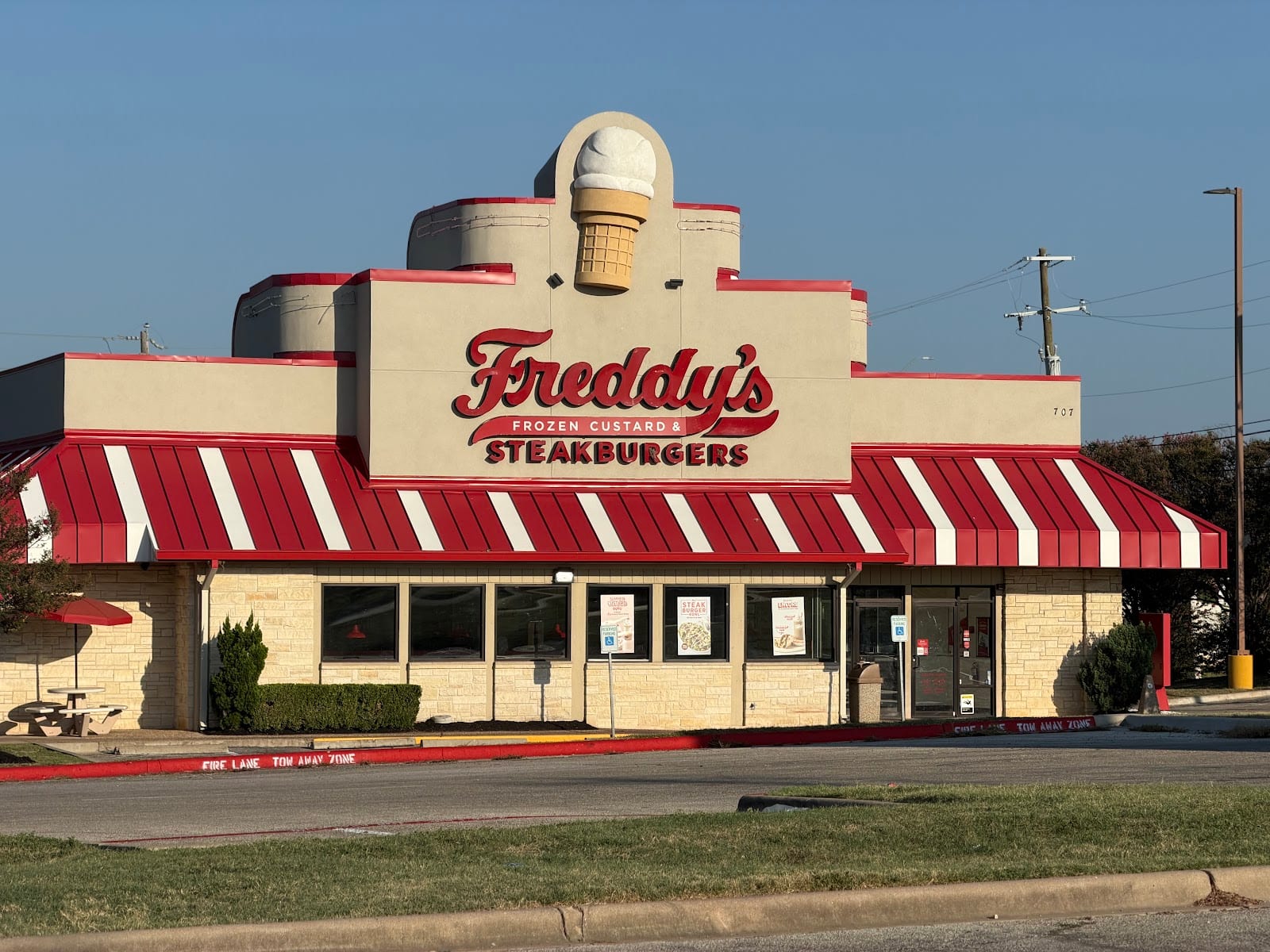 Freddy's Frozen Custard & Steakburgers, photo 3