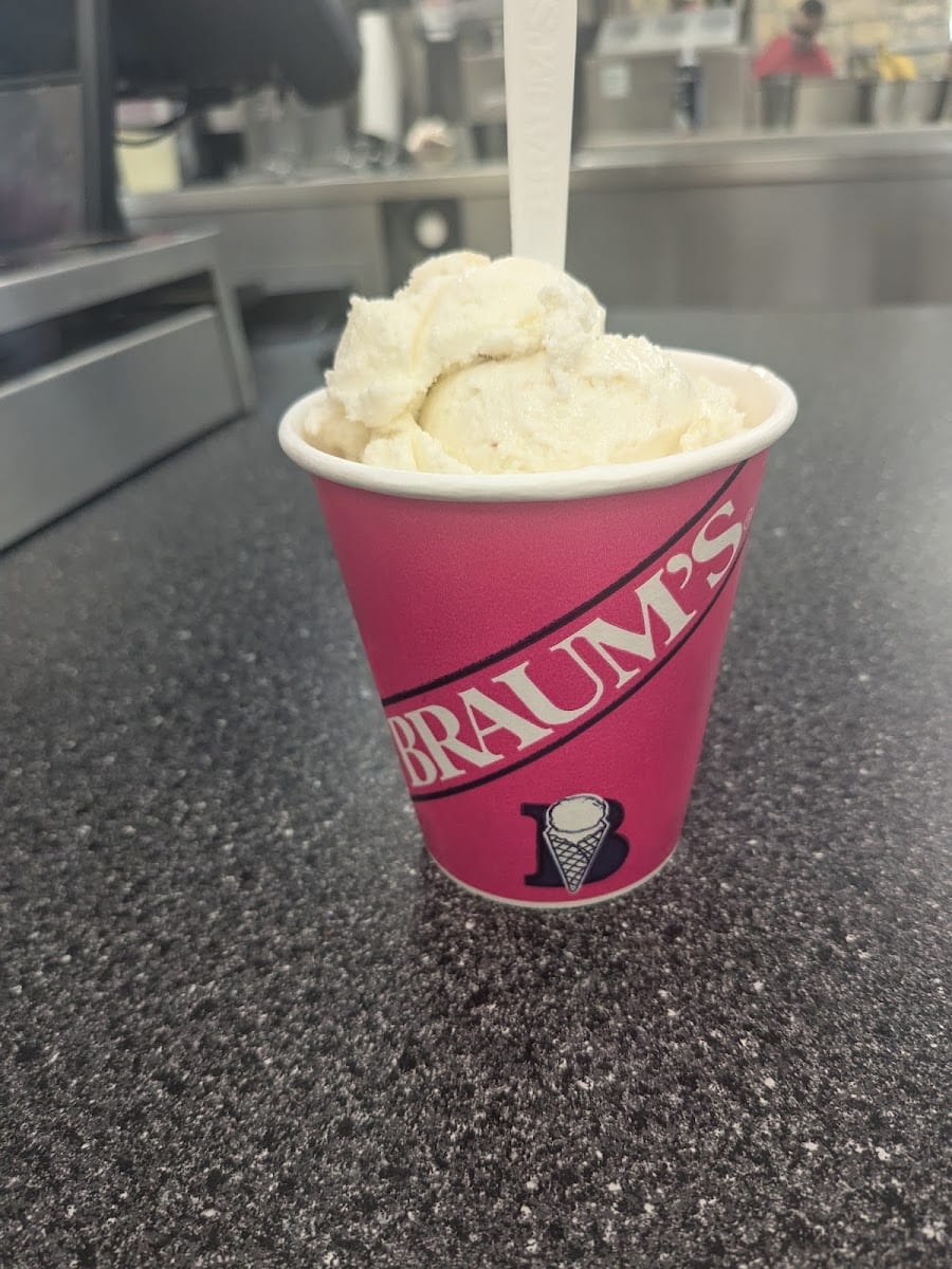 Braum's Ice Cream & Dairy Store, photo 2