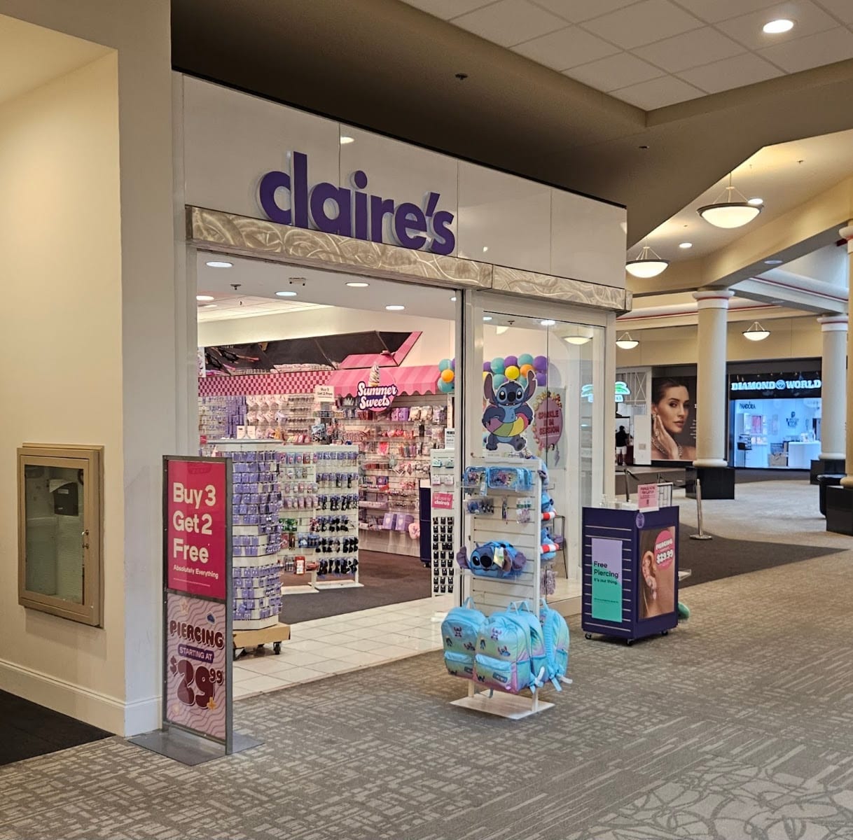 Claire's, photo 4