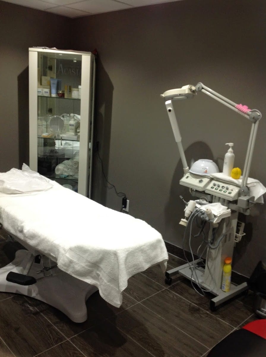 Nail Lounge & Spa, photo 4
