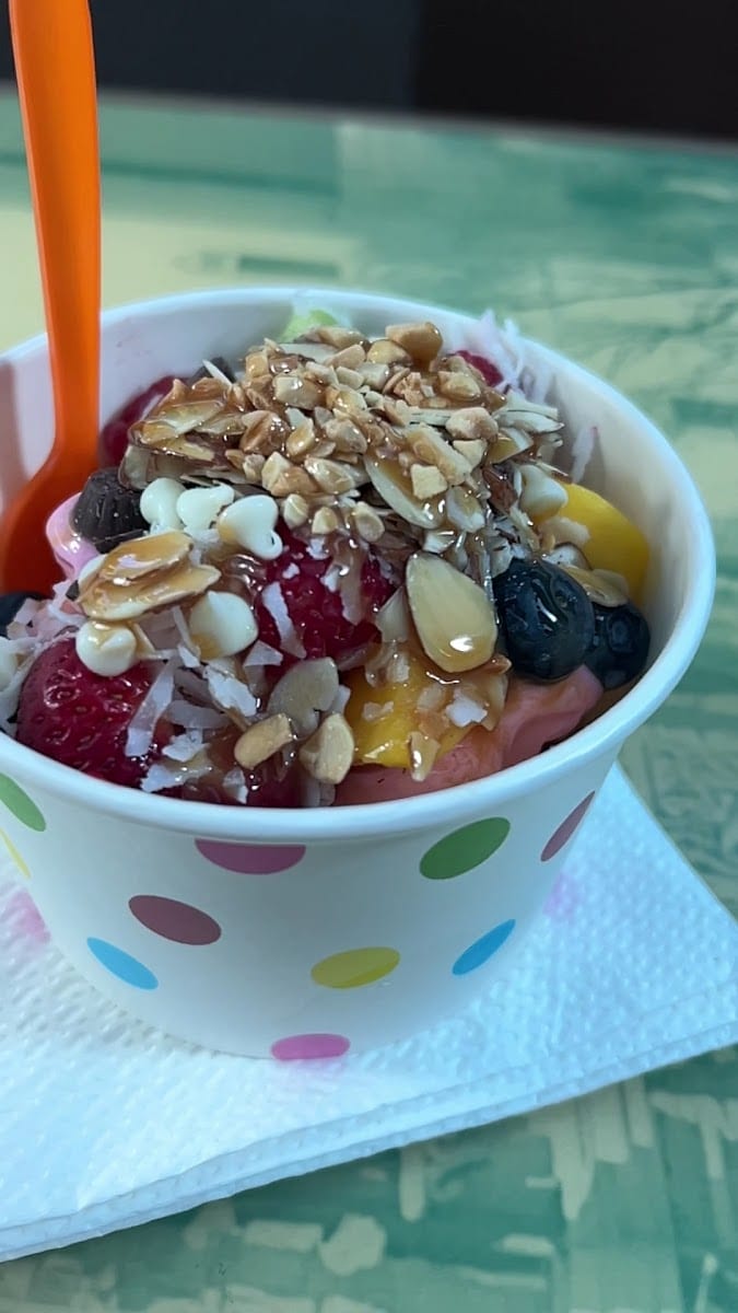 Tutti Frutti Frozen Yogurt, photo 2