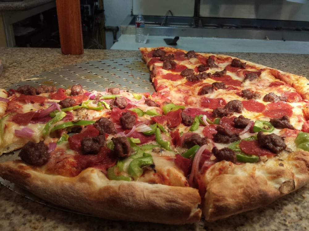 Chico's Pizza