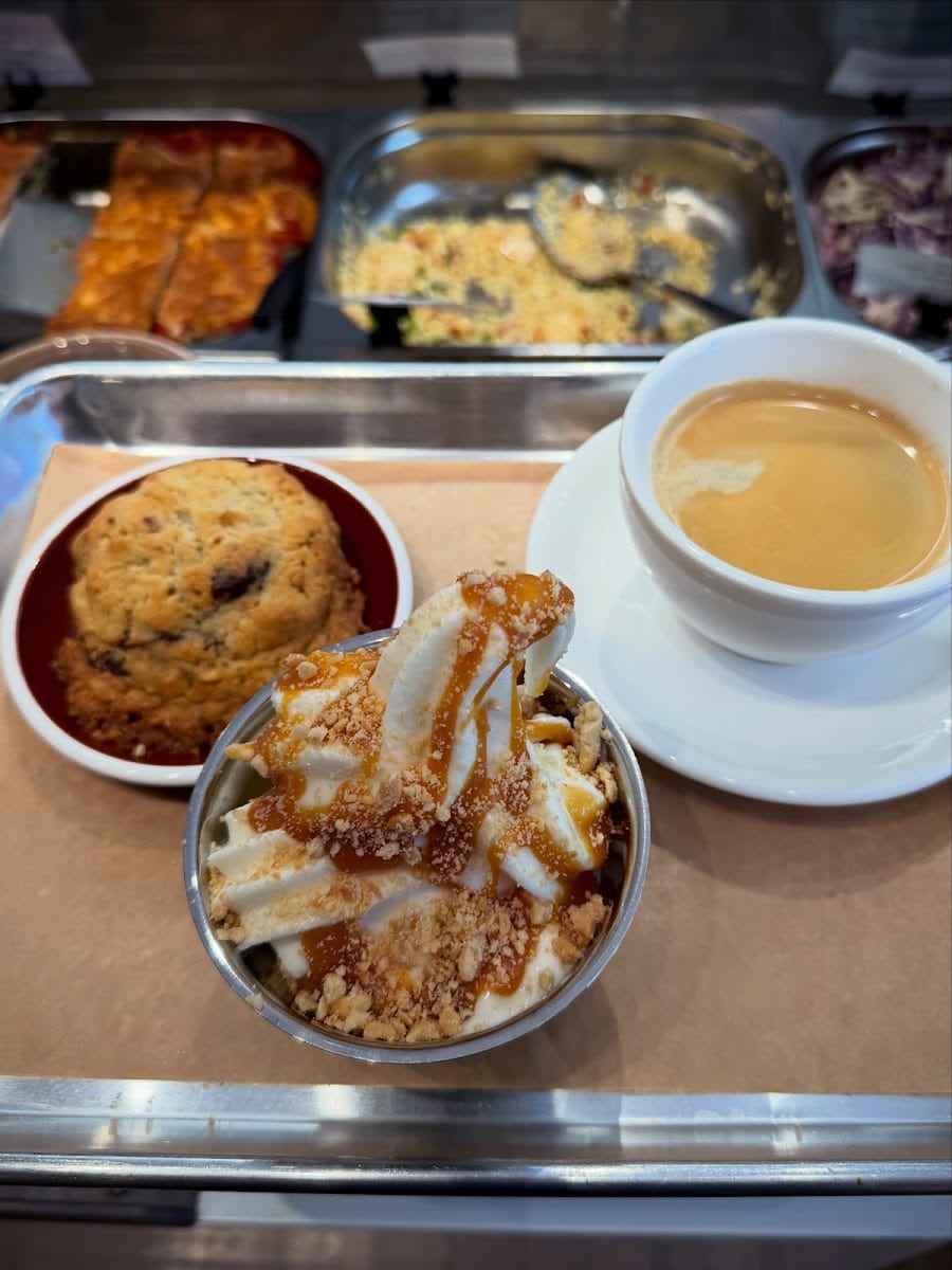 DELISH, photo 3