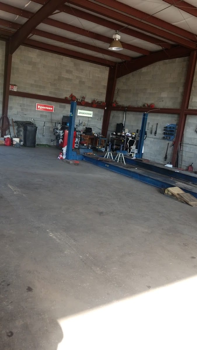 Bruce Duhe Tire Inc, photo 2