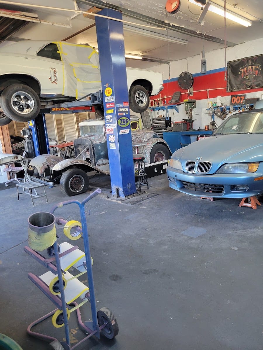 Hot Rods Automotive & Autobody, photo 2
