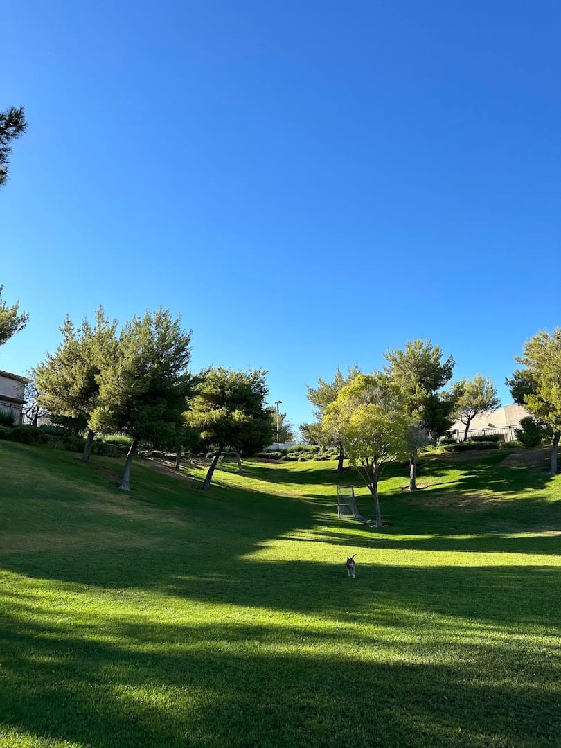 Village Green Park, photo 3