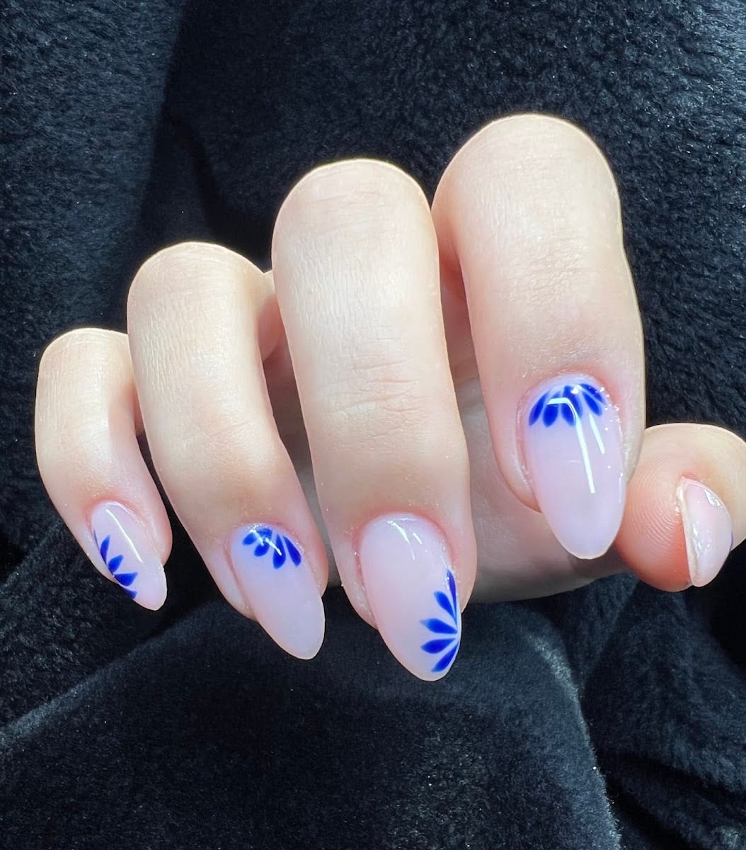POLISH ME NAIL BOUTIQUE