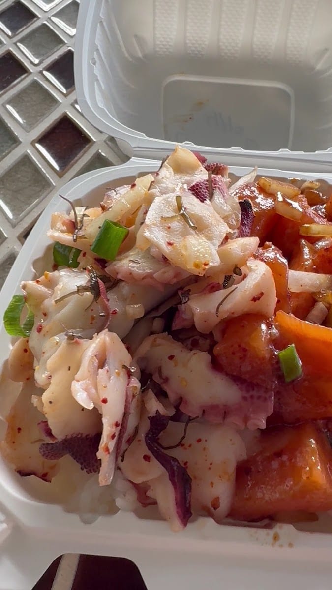 Ono Seafood/ Poke Bowl Patrol, photo 3