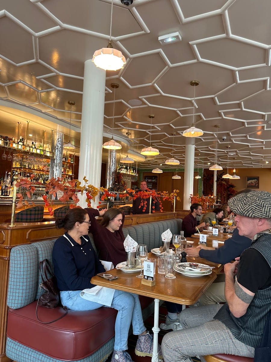 Public House Paris