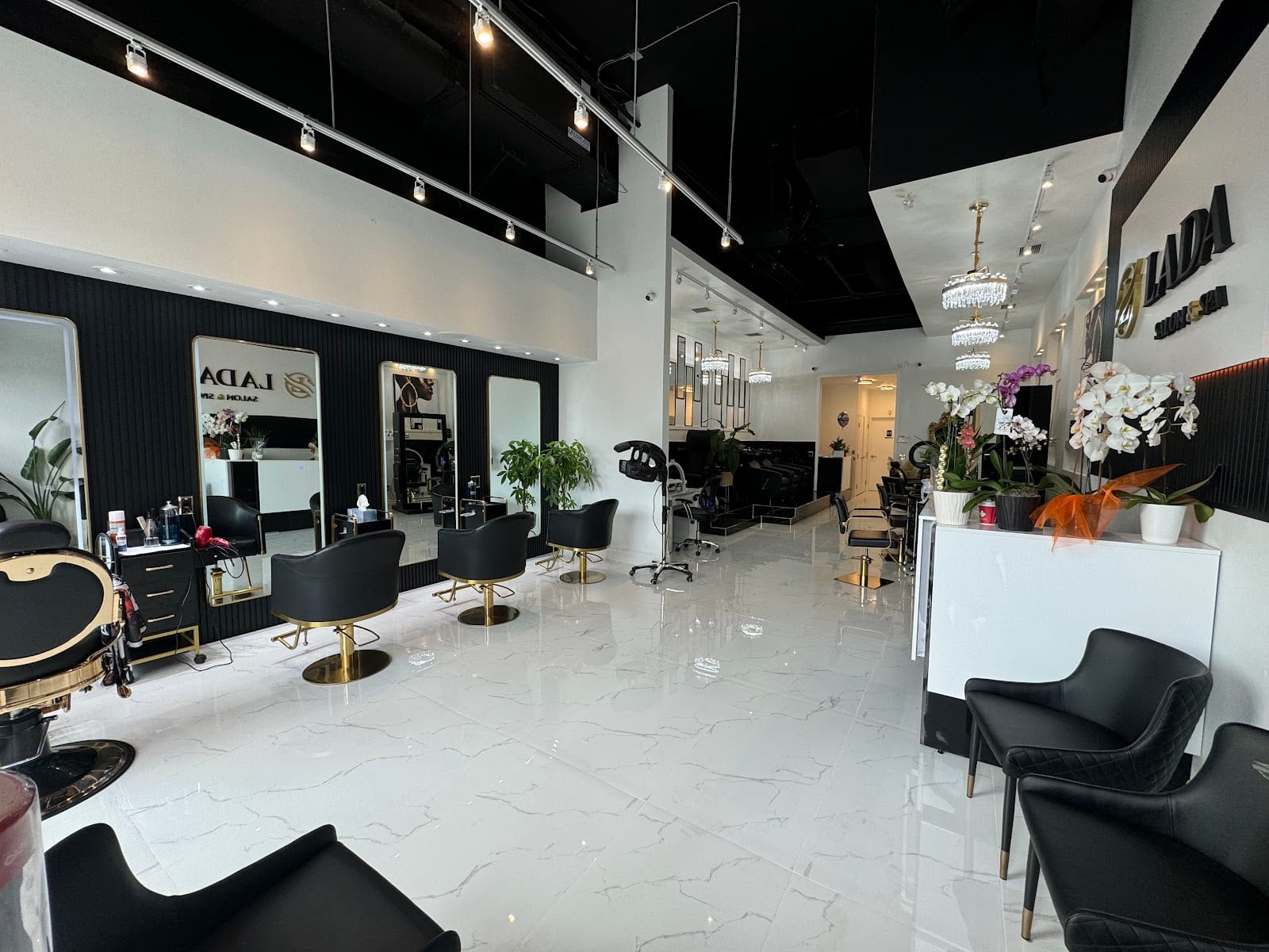 LADA SALON