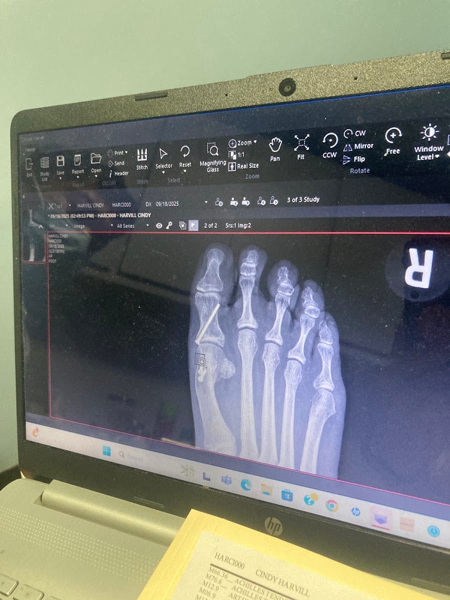 Family Foot & Ankle Care: Adam Nguyen, DPM