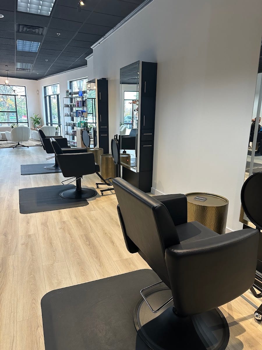 The District Hair Co, photo 4