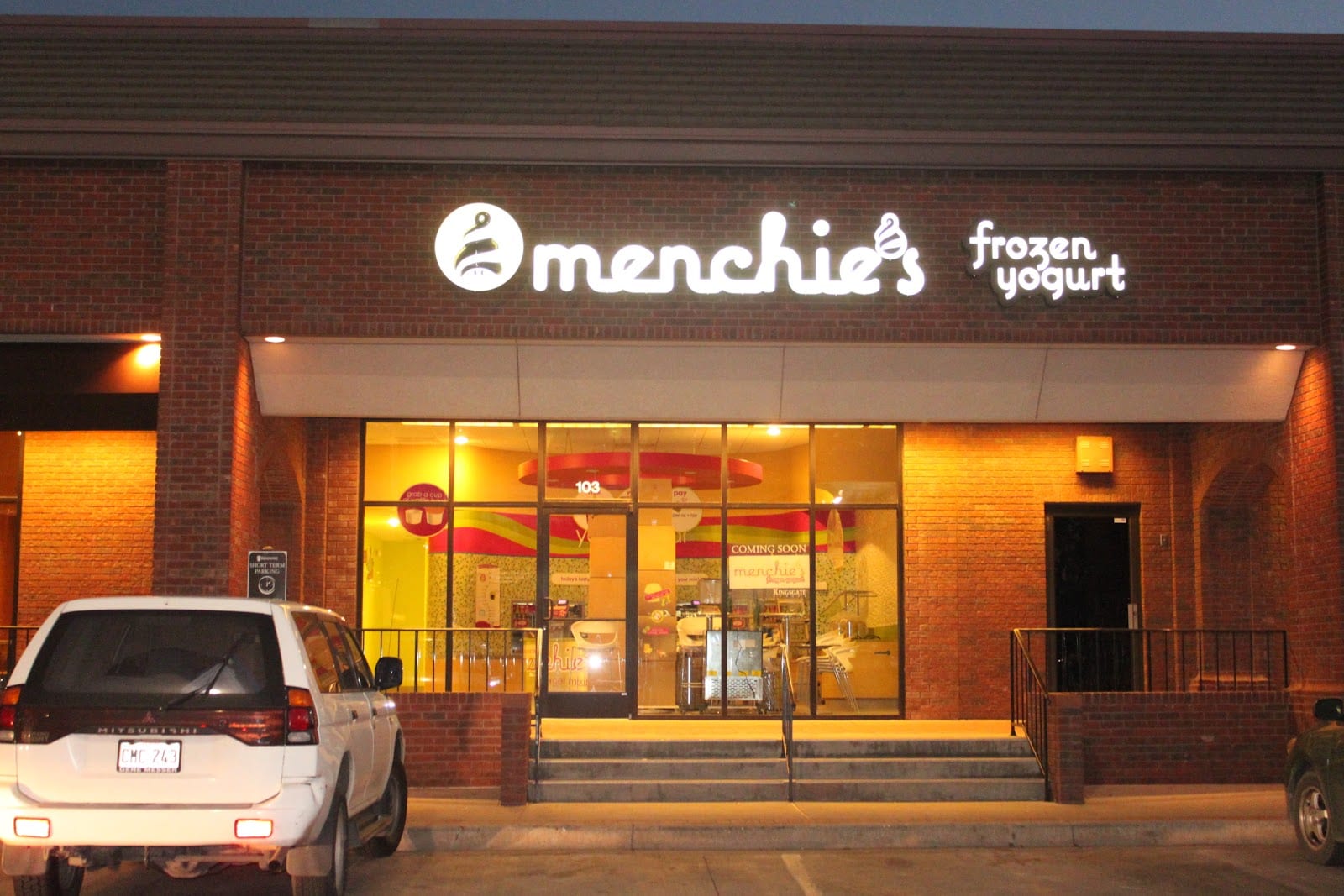 Menchie's Frozen Yogurt at Kingsgate South, photo 2