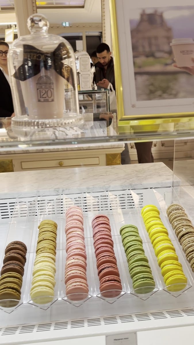 Angelina Paris – Bac, Boutique, photo 3