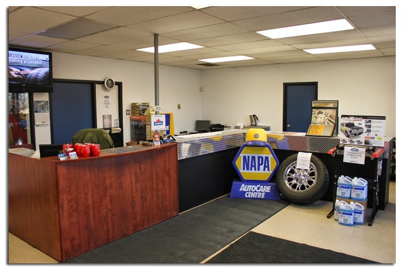 Robin's Automotive