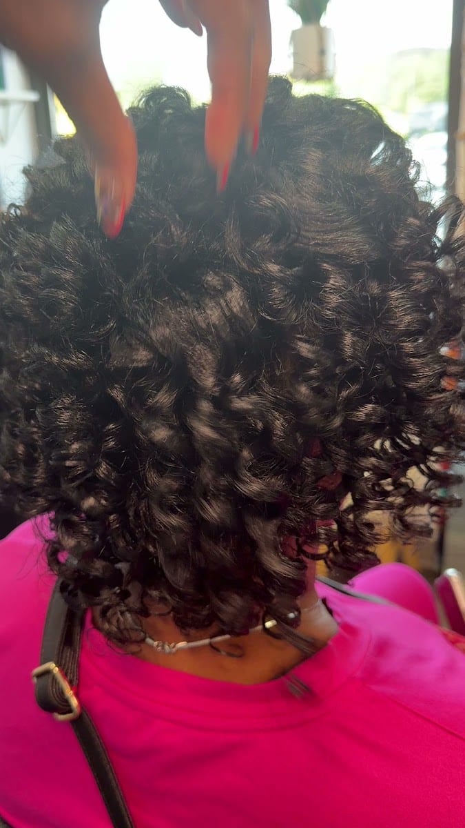 DesDeshae Hair Lounge, photo 4
