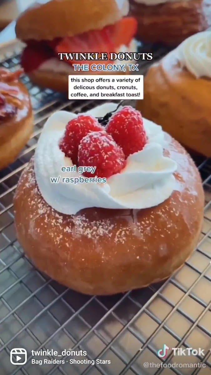 Twinkle Donuts, photo 3