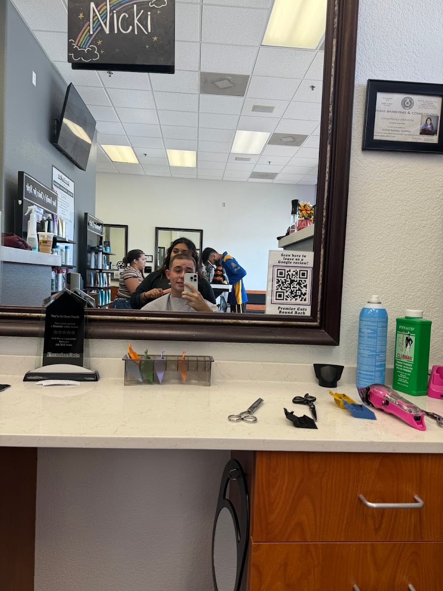 Premier Cuts Hair Salon, photo 2