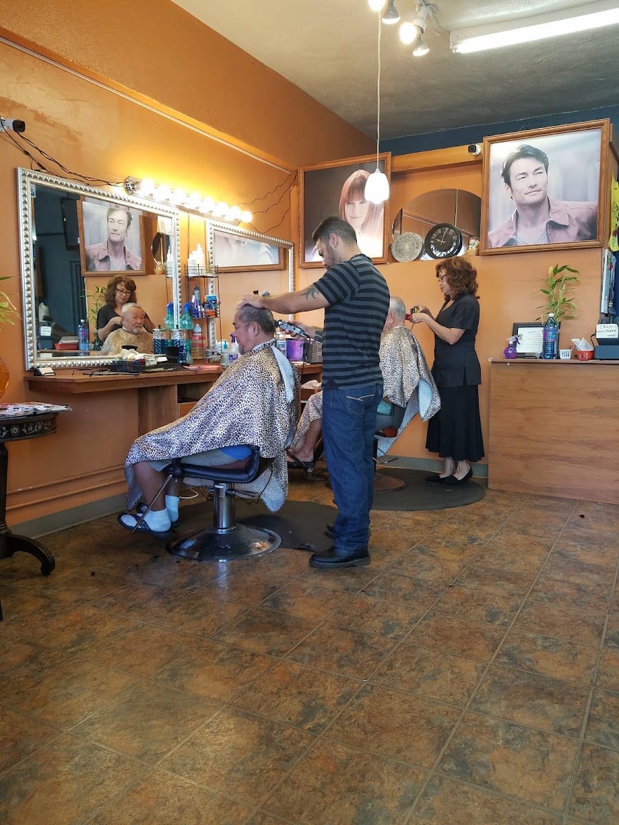 Los Fantasticos Beauty Salon