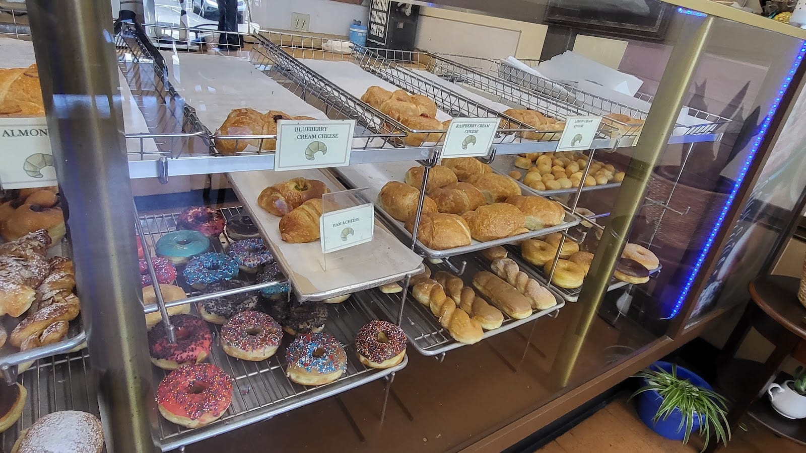Cafe Du Soleil, photo 3