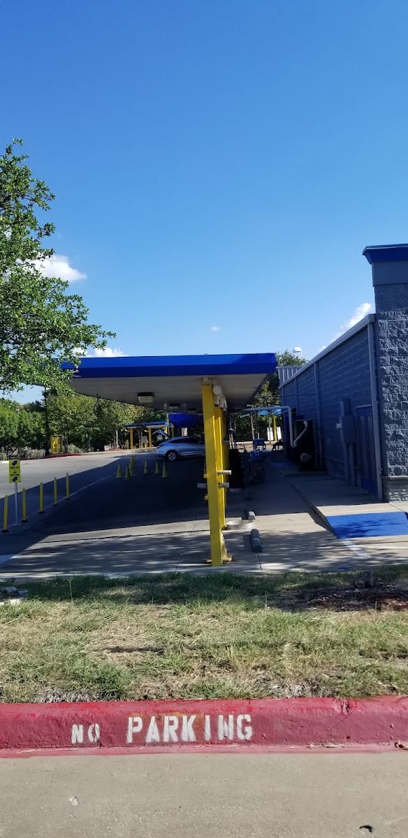 Docs Car Wash