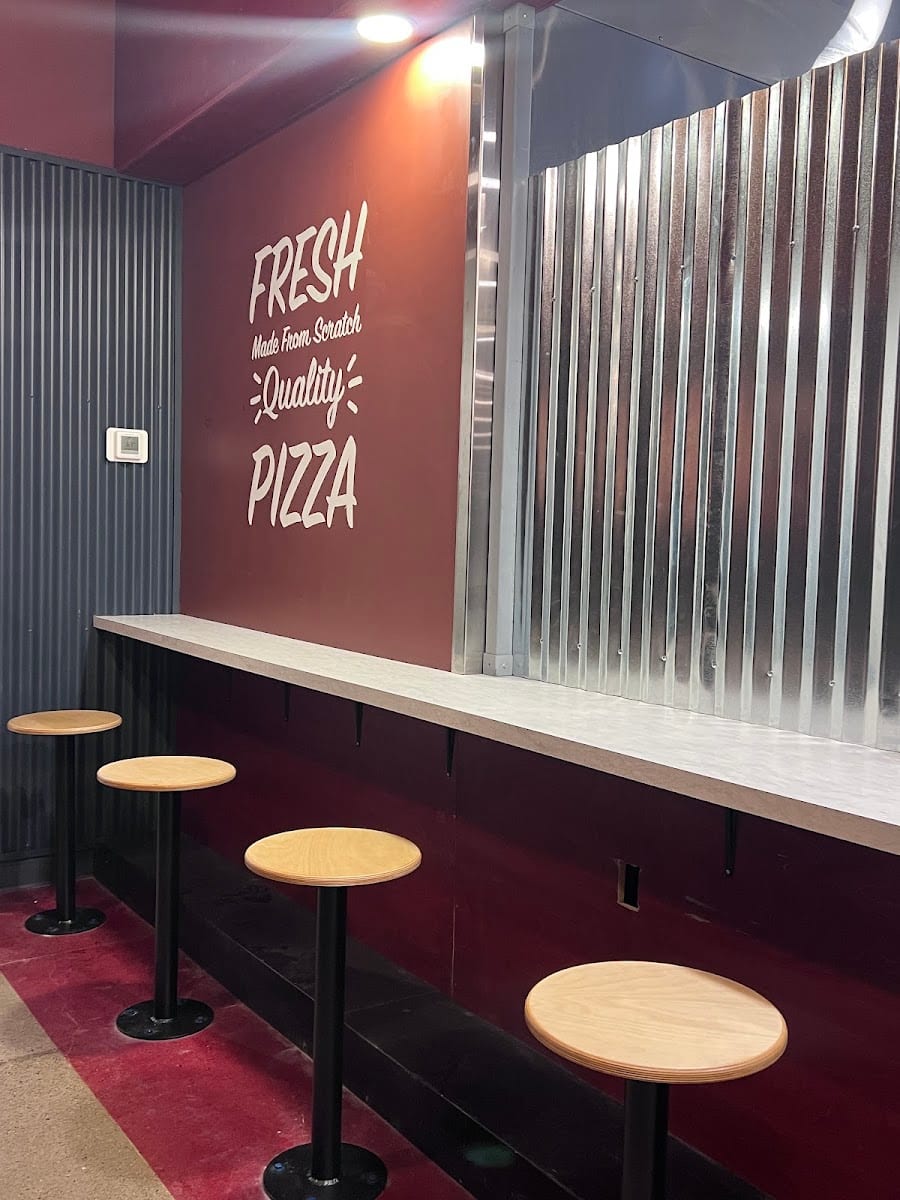 Pizza Plus Logan, photo 2
