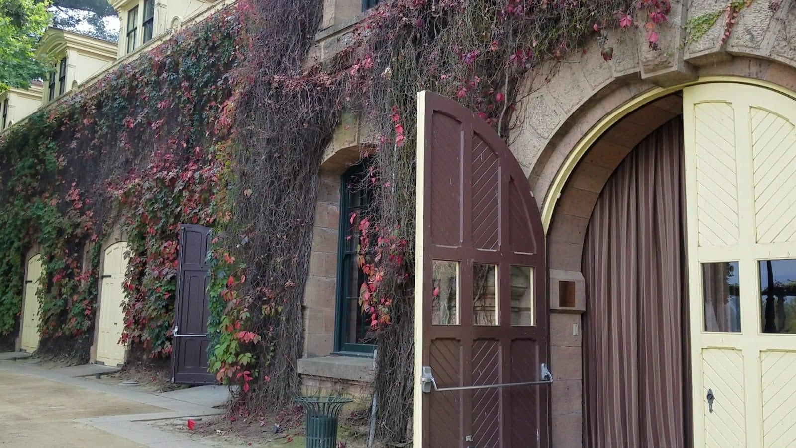 Inglenook, photo 4