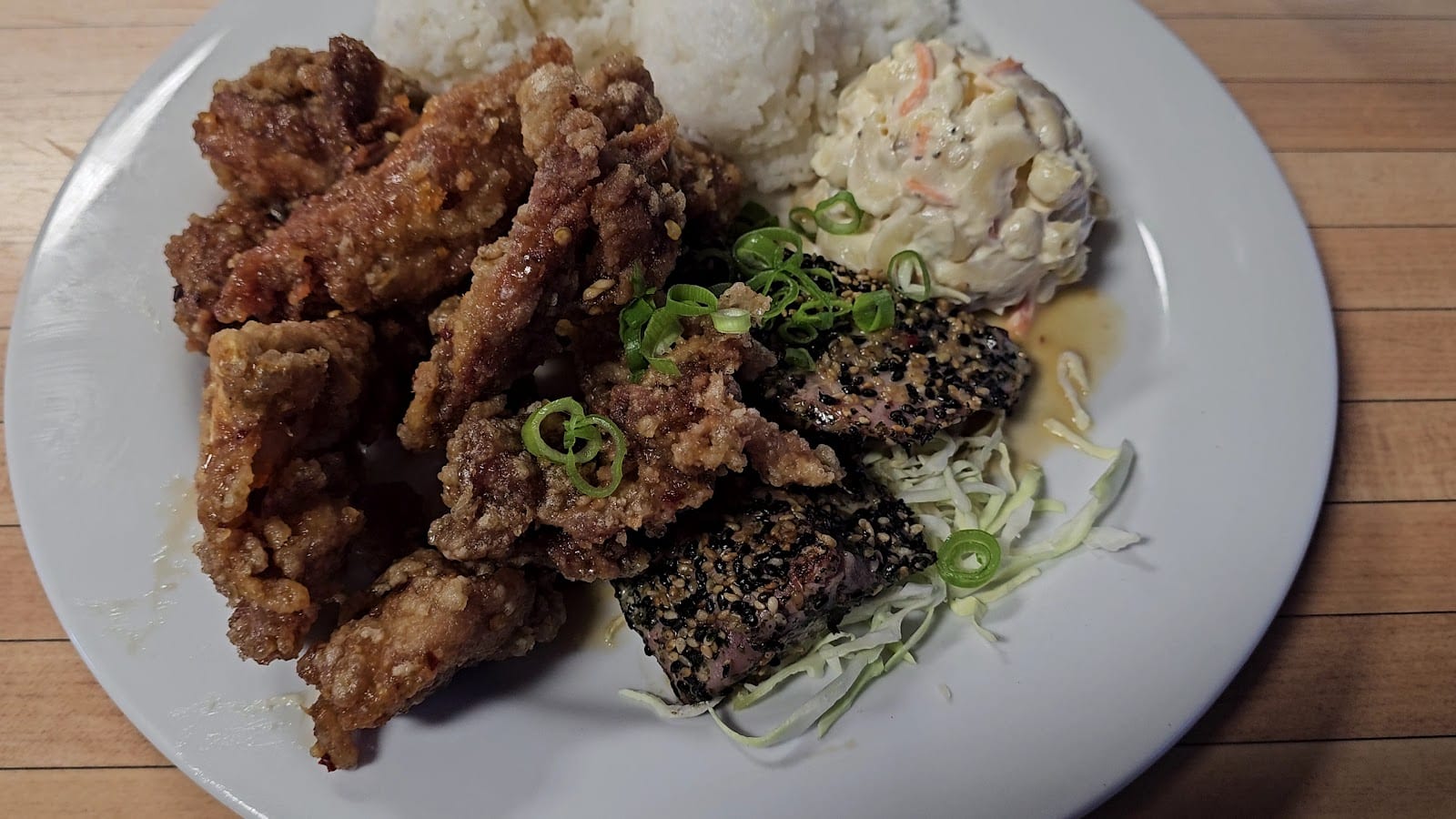 The Alley Restaurant at Aiea Bowl, photo 3