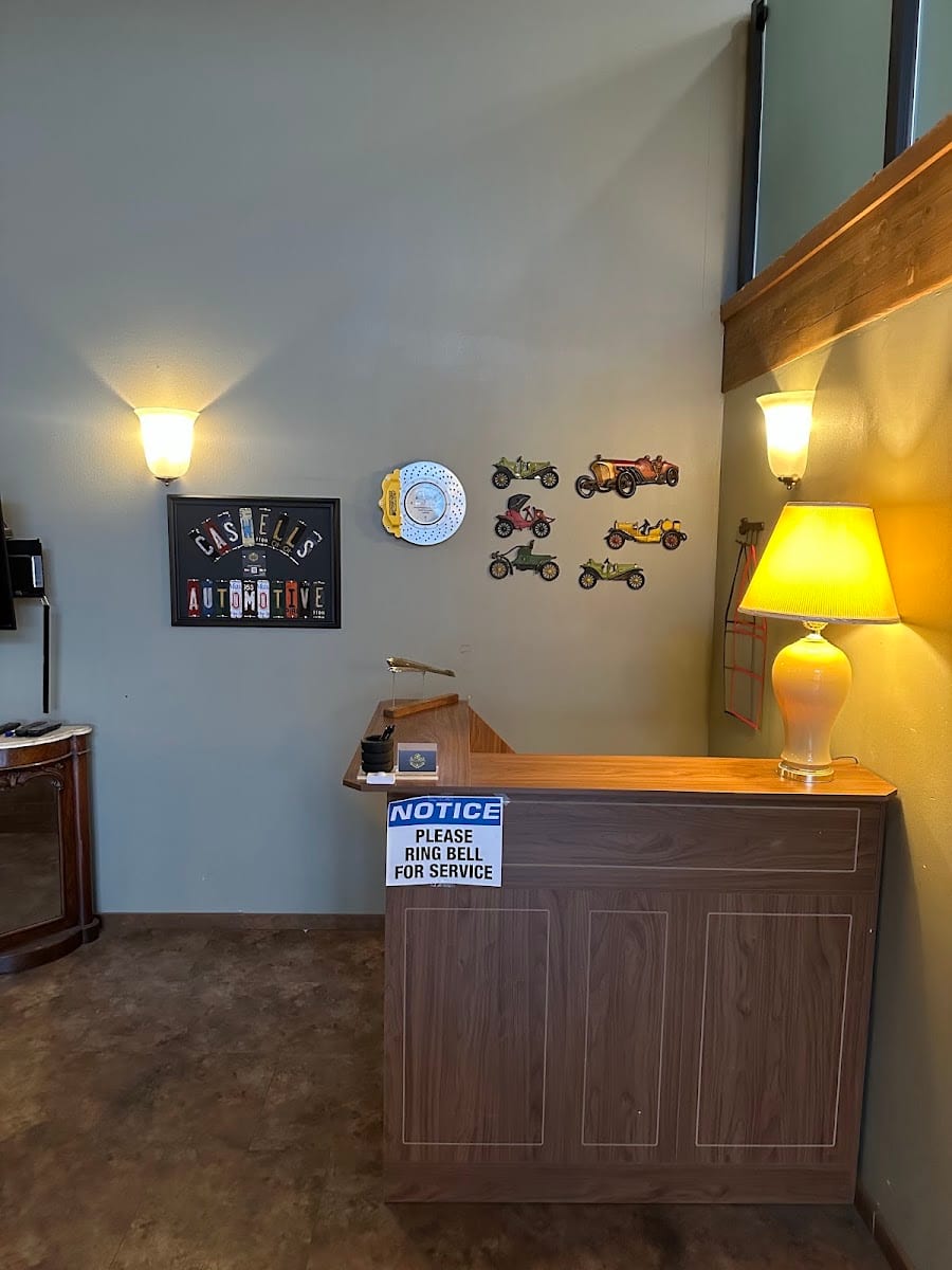 Caswells Automotive, photo 3