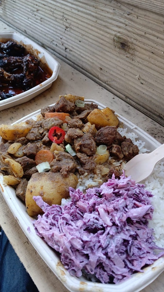 Beezys Catering Kitchen