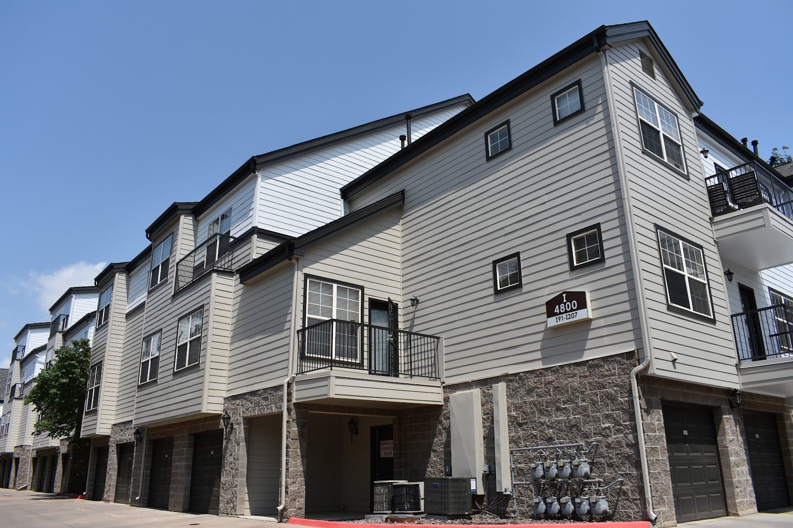 ECC Exteriors, photo 4