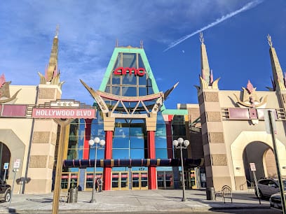 AMC Arapahoe Crossing 16