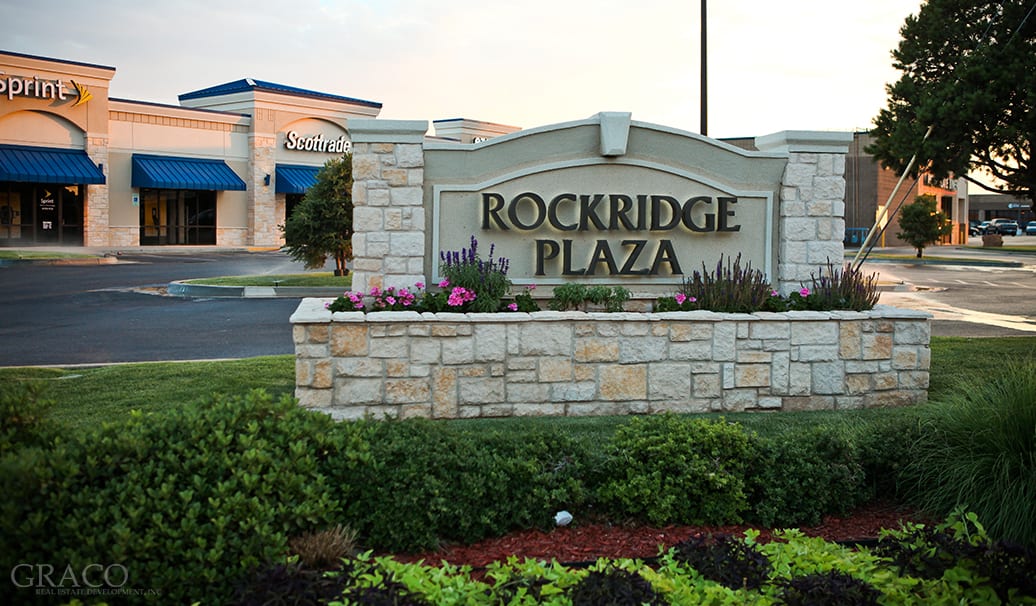 Rockridge Plaza