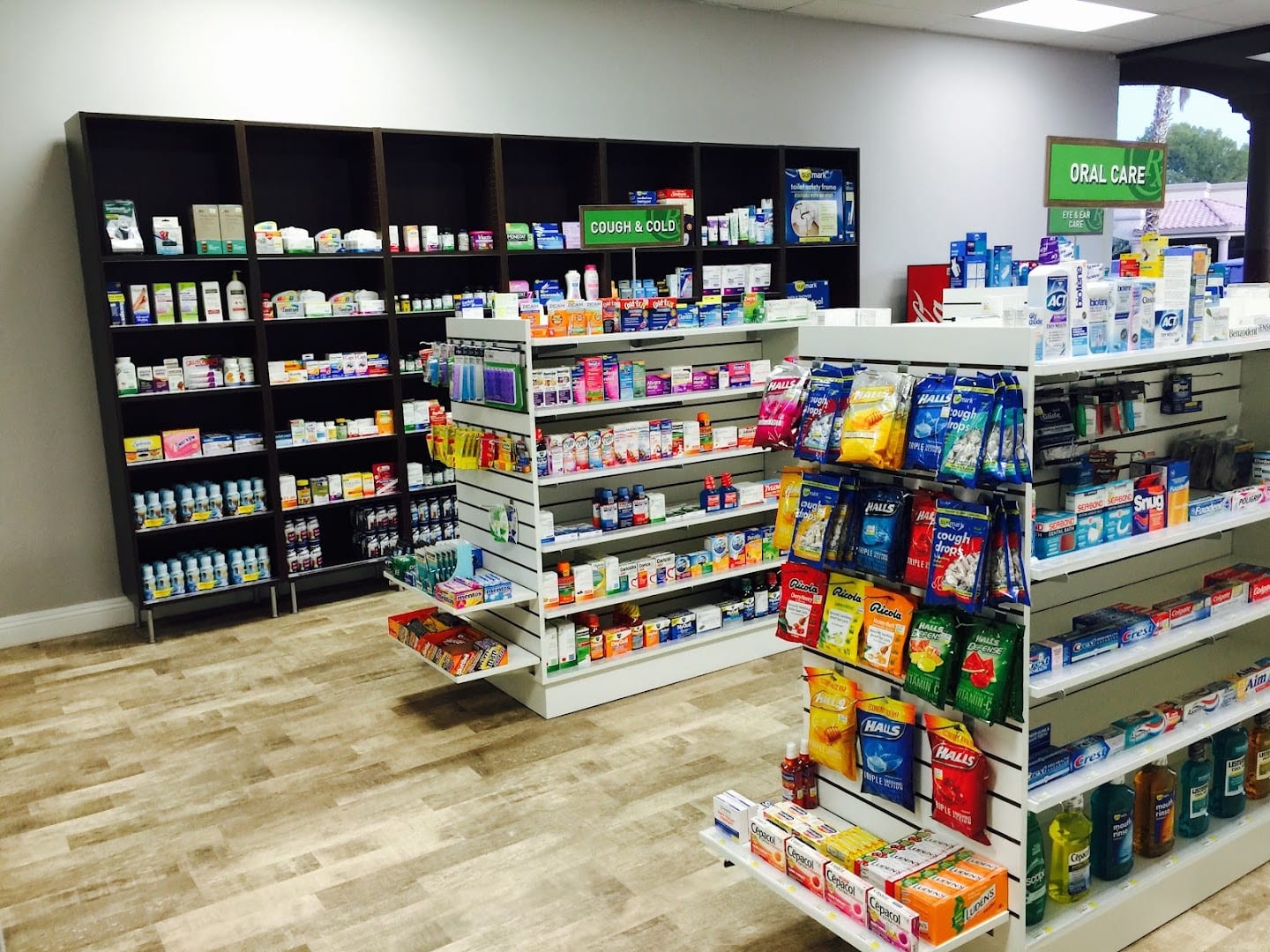 986 Pharmacy #8026, photo 2