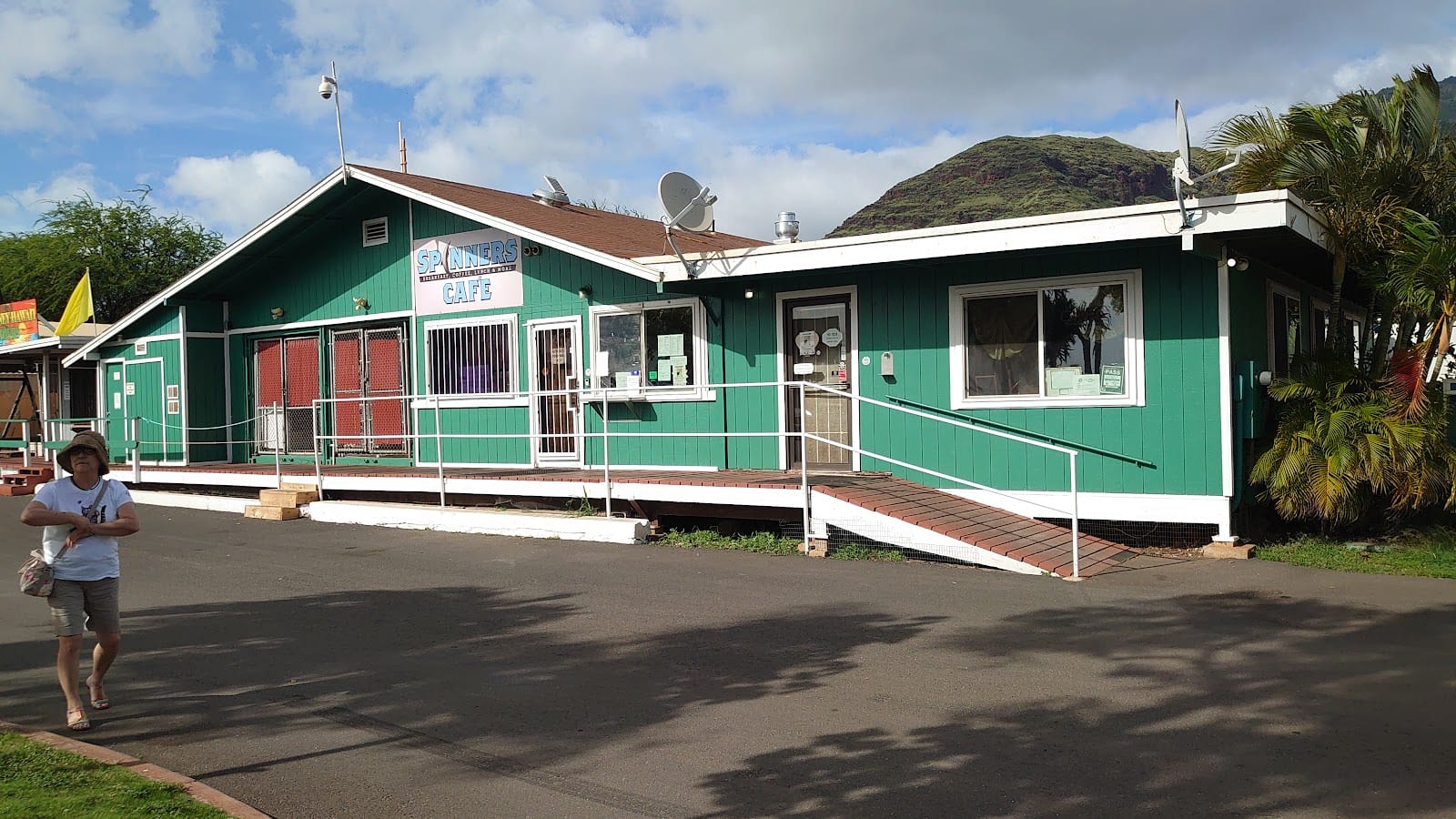 Spinners Cafe, photo 4
