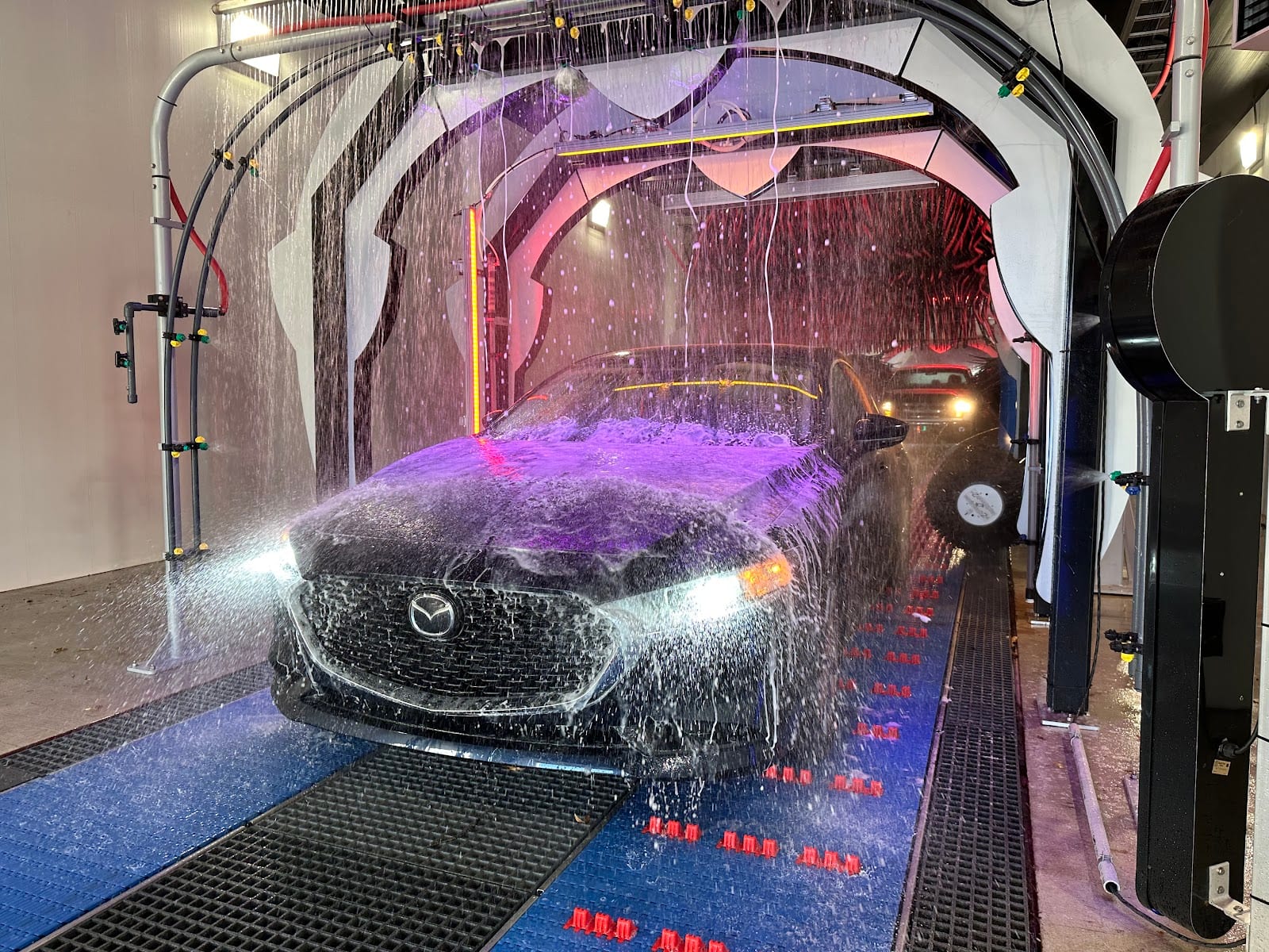 Genesis Auto Wash, photo 2