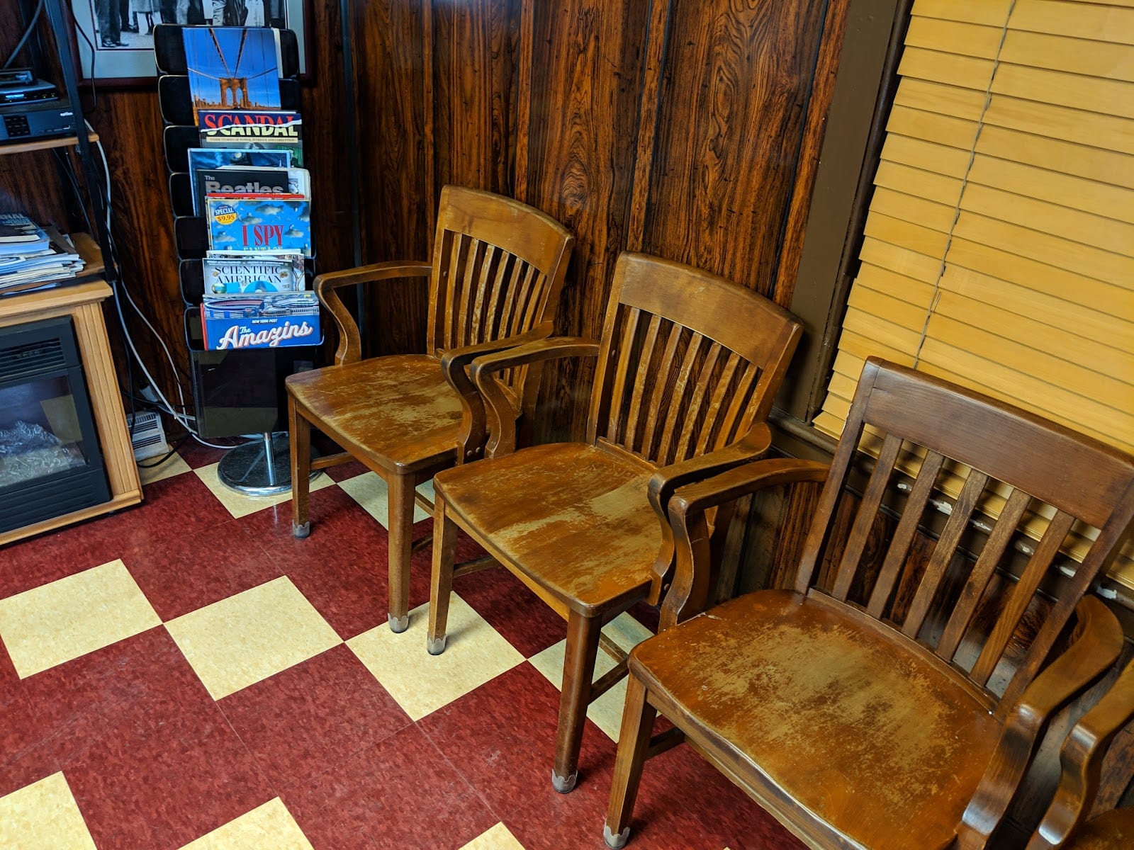 Walt's Barber Shop, photo 2